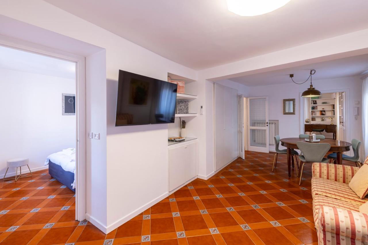 Parlamento Luxury Apartment Roma Eksteriør bilde