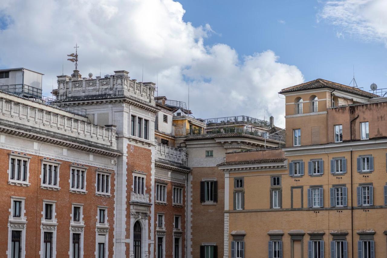 Parlamento Luxury Apartment Roma Eksteriør bilde